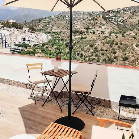 Casa Zalia, Estilo, Sol Y Tranquilidad En *